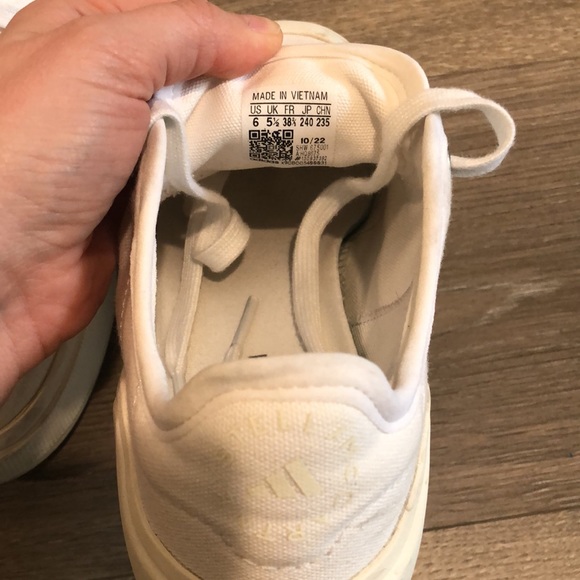 Stella McCartney Sneakers - Picture 4 of 5